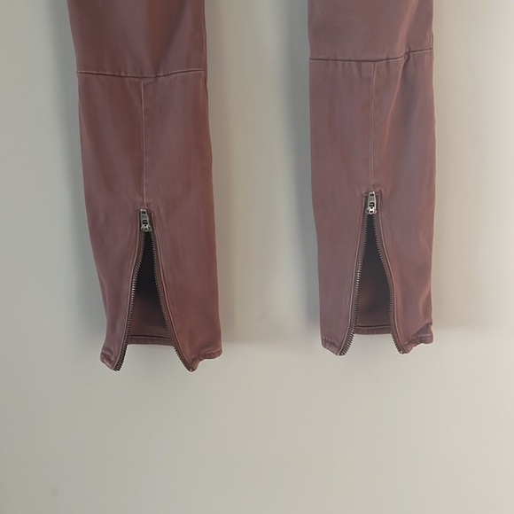 GAP woman’s jeans. Size 25. True skinny. Pink - Picture 10 of 15